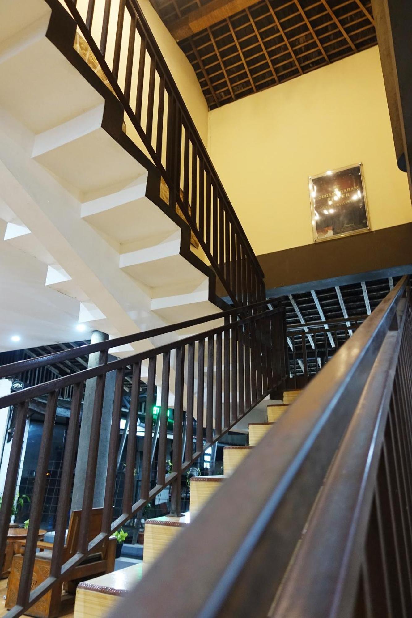 ซาอุง บาหลีบู โฮเต็ล แอนด์ เรสโต Hotel เล็มบัง ภายนอก รูปภาพ